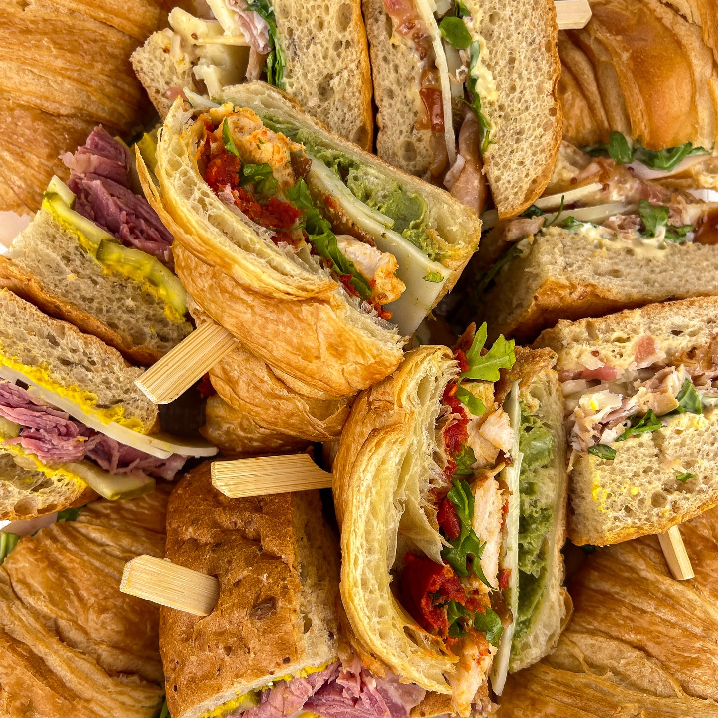 Plateau de sandwichs gourmets